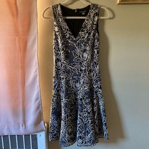 Tommy Hilfiger Drop Waist Knee Length Dress Blue/White Floral Lace Size 2